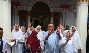 Kegembiraan Warga Desa Muara Maung Terhadap Kampanye Calon Bupati Lahat Hj Lidyawati