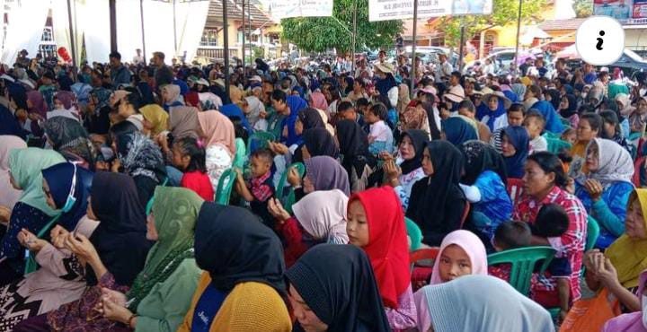 Ribuan Emak Emak Lubuk Tanjung Siap Menangkan YOKteRUS Botak Peci.