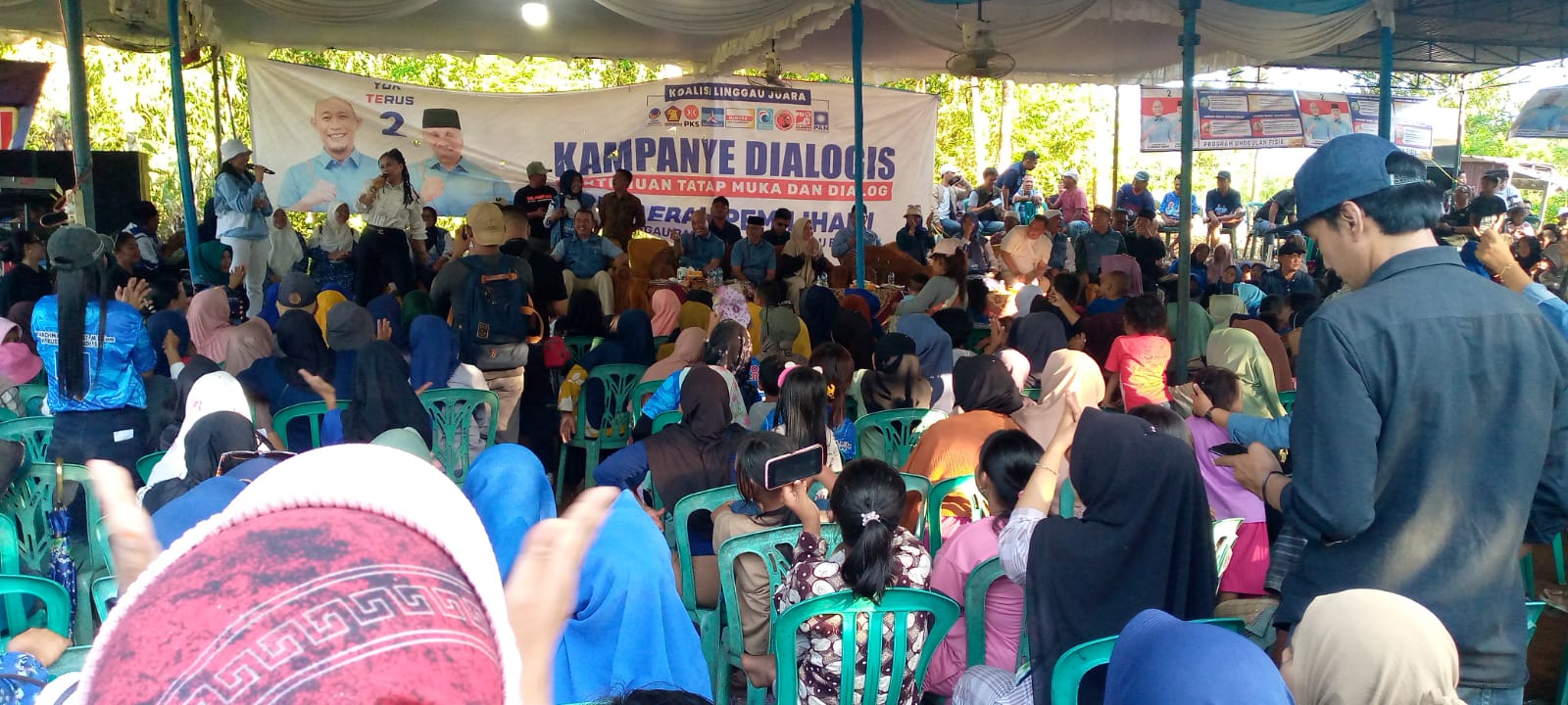 Kampanye Yoppy-Rustam: Anisa Bahar Goyang Tanjung Indah.