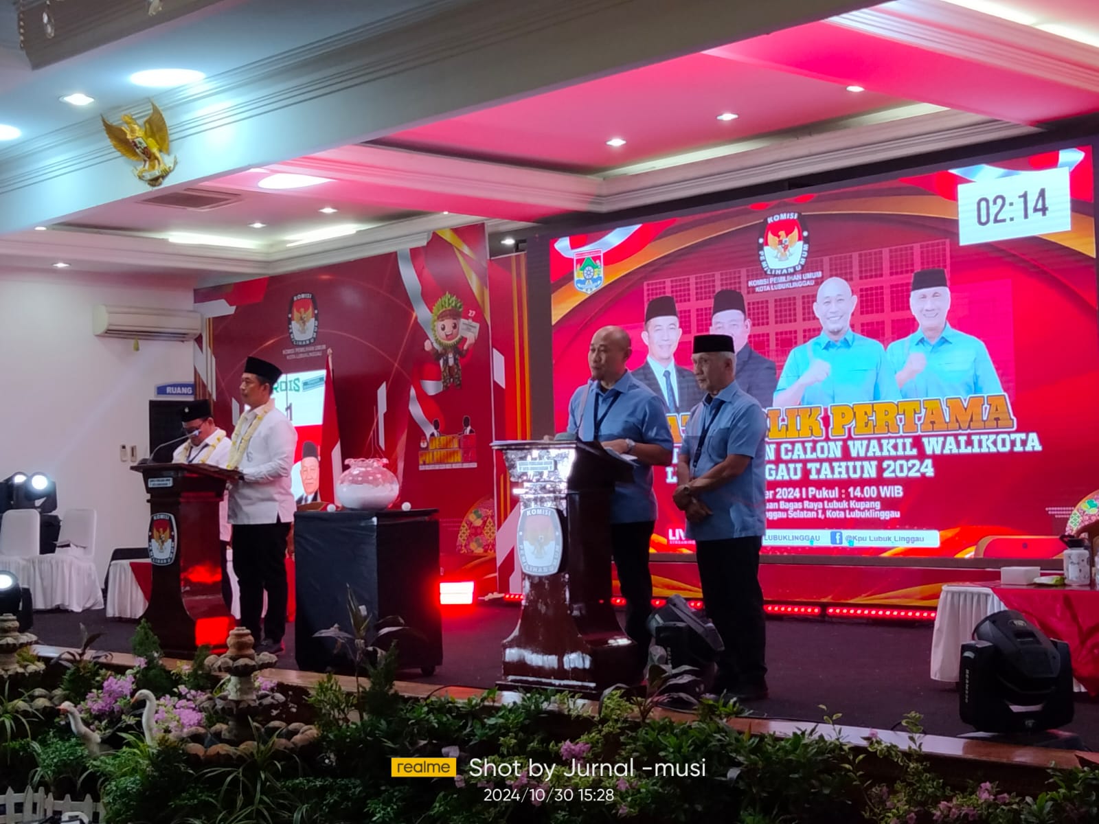 Debat Kandidat Pertama Di Bagas Raya Yoppy-Rustam Sangat Siap.