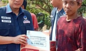 Cepat Tanggap, DPD Nasdem Linggau Segera Bantu Korban Bencana Puting Beliung. Cepat Tanggap, DPD Nasdem Linggau Segera Bantu Korban Bencana Puting Beliung.