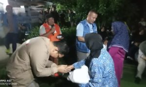 Didampingi Relawan Silampari , Paslon bertaqline “Juara” Disambut Antusias Masyarakat Eka Marga Didampingi Relawan Silampari , Paslon bertaqline “Juara” Disambut Antusias Masyarakat Eka Marga