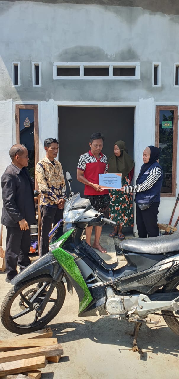20 Rumah Rusak Akibat Angin Puting Beliung, NasDem Langsung Turun Beri Bantuan