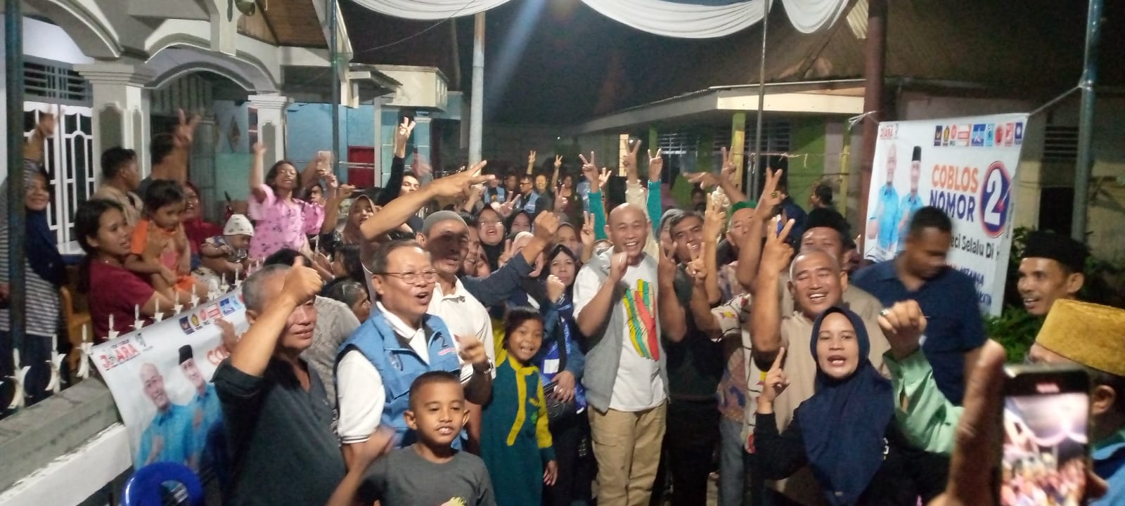 Yoppy Blusukan Di Kelurahan Dempo, Warga Harap Botak Peci Menang.