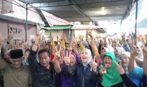 Blusukan H. Rachmad Hidayat Atau Biasa Dikenal Yoppy Karim, Di Kelurahan Ulak surung Blusukan H. Rachmad Hidayat Atau Biasa Dikenal Yoppy Karim, Di Kelurahan Ulak surung