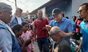 Ribuan Warga Taba pingin siap dukung 90% .” yoppy- Rustam Rela botak dan Di, meriahkan kesenian kuda lumping, Ribuan Warga Taba pingin siap dukung 90% .” yoppy- Rustam Rela botak dan Di, meriahkan kesenian kuda lumping,