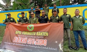 Aksi Bebersih di Situ Cijoro, Forwatu Banten Desak Pemerintah Kembalikan Keasrian Situ dan Tindak oknum Pencemar Lingkungan.