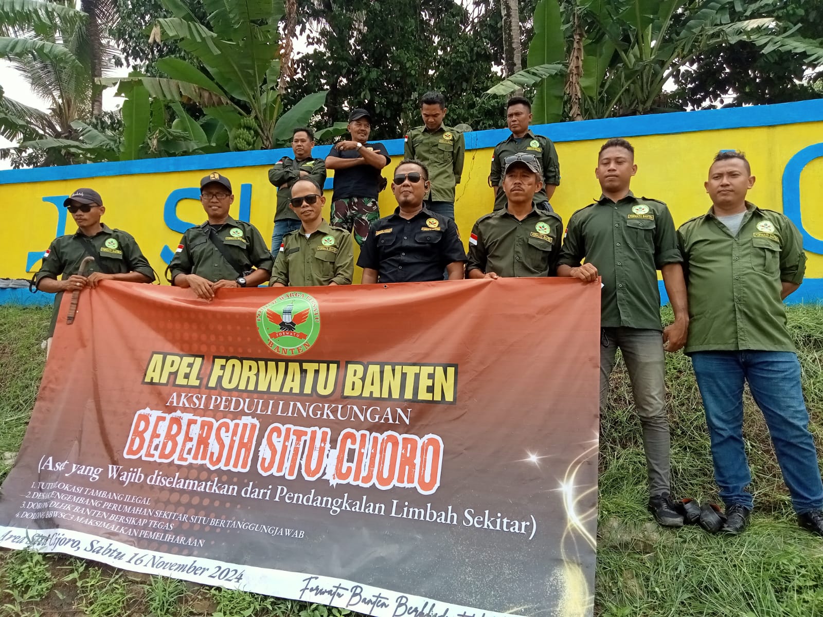 Aksi Bebersih di Situ Cijoro, Forwatu Banten Desak Pemerintah Kembalikan Keasrian Situ dan Tindak oknum Pencemar Lingkungan.