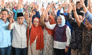Kampanye Dialogis Terakhir di Kec. Tanjung Sakti, Berlian Jadi Satu-satunya Pasangan Kepercayaan Warga Kampanye Dialogis Terakhir di Kec. Tanjung Sakti, Berlian Jadi Satu-satunya Pasangan Kepercayaan Warga