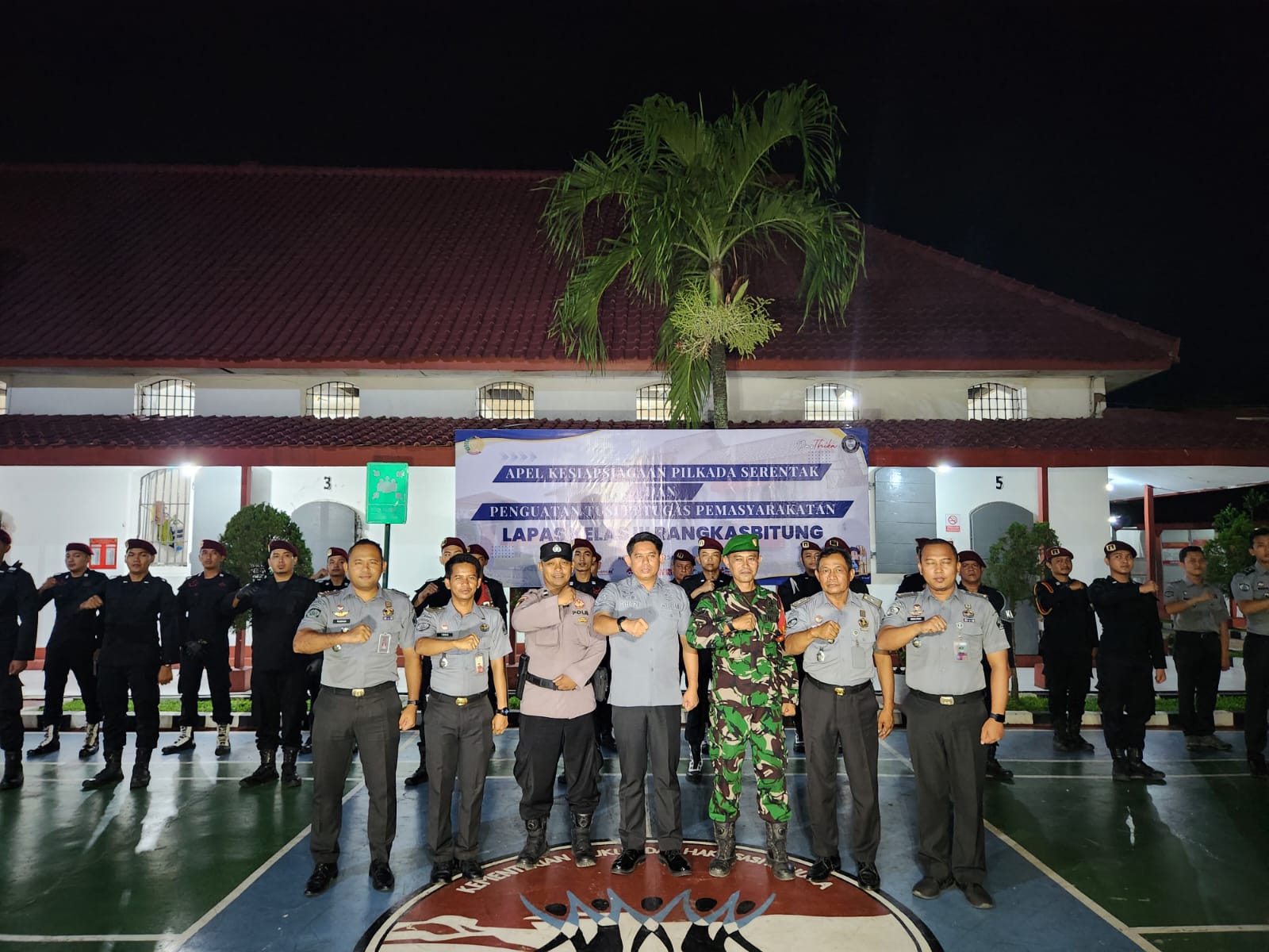 H-2 Pilkada, Gelar Sidak Gabungan, Kalapas : Pastikan Wilayah Steril H-2 Pilkada, Gelar Sidak Gabungan, Kalapas : Pastikan Wilayah Steril