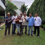 Pemberian Reward Kepada Tim Operasi Tangkap Tangan Berlangsung Di Kediaman Walikota Terpilih Uang Sebanyak 22 Juta Rupiah