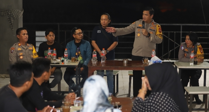 Kapolres Gowa Gelar Silaturahmi dengan Kelompok Penyanyi Jalanan Gowa