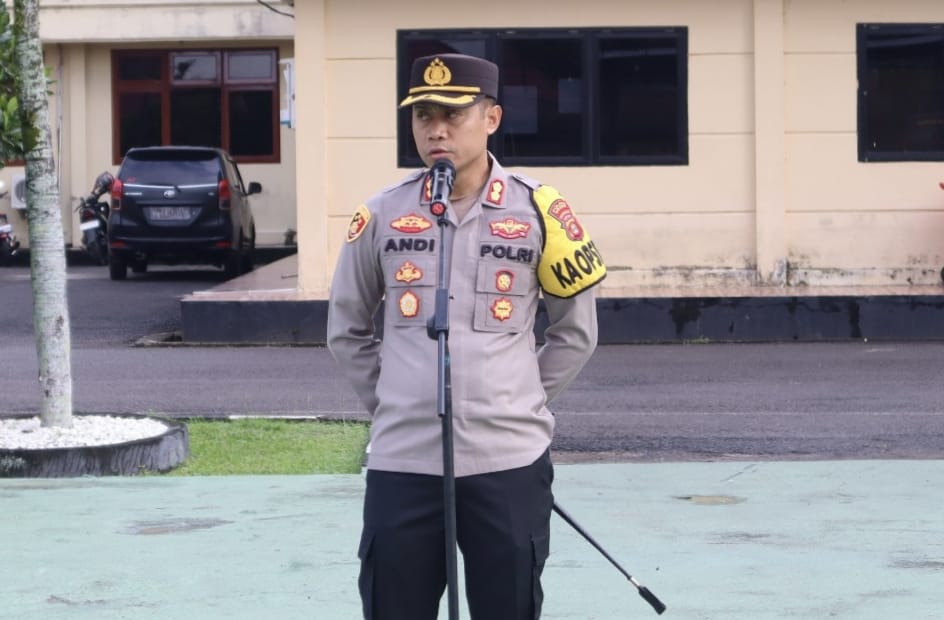 Pimpin Apel Perdana Satuan Samapta, Kapolres Musi Rawas : Jaga Penampilan, Tingkatkan Patroli Rutin dan Hindari Pelanggaran