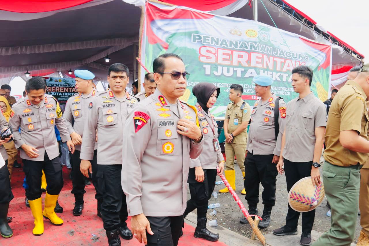 Polres Lubuklinggau Bersama Pemkot Gelar Penanaman Jagung 1 juta hektar Serentak Dukung Swasembada pangan