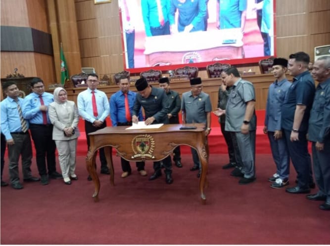 Kejari Musi Rawas Teken MoU dengan DPRD tentang Penanganan Masalah Hukum Bidang Perdata dan Hukum Tata Usaha Negara