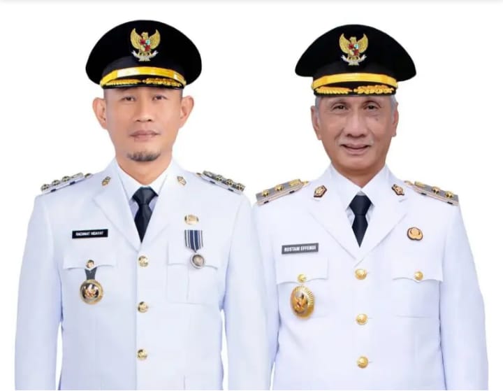 H.Rachmat Hidayat – H.Rustam Efendi Resmi Dilantik, Ini Visi Misi Linggau Juara