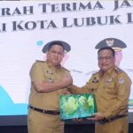 Usai Sertijab, Wako Pimpin Apel Gabungan Tegaskan ASN untuk Tingkatkan Disiplin