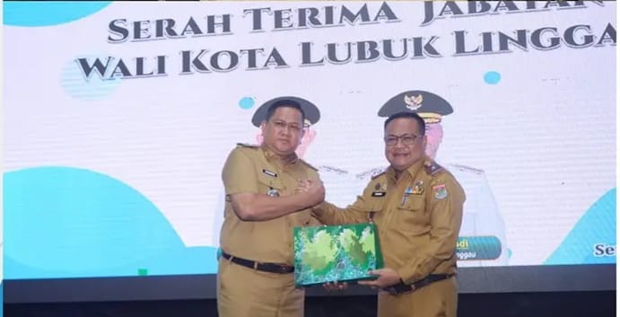 Usai Sertijab, Wako Pimpin Apel Gabungan Tegaskan ASN untuk Tingkatkan Disiplin