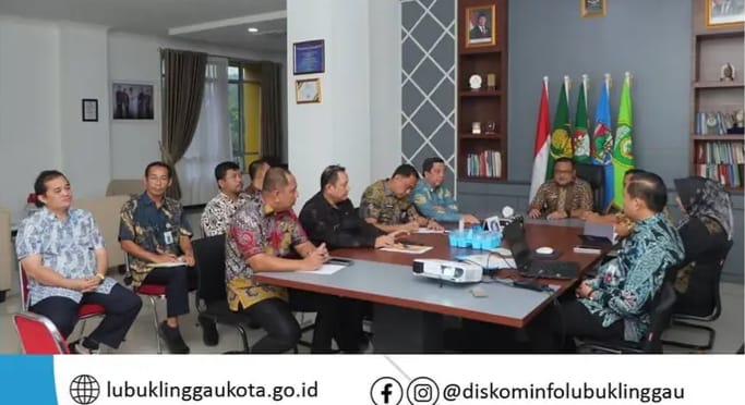 Sekda Pimpin Rapat Tenaga Non-ASN yang Tidak Terdata di Database