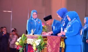 RNG Resmi Jabat Ketua TP PKK Kabupaten Musi Rawas Untuk Kedua Kalinya Sekaligus Ketua Tim Pembina Posyandu Kabupaten Musi Rawas Periode 2025-2030 RNG Resmi Jabat Ketua TP PKK Kabupaten Musi Rawas Untuk Kedua Kalinya Sekaligus Ketua Tim Pembina Posyandu Kabupaten Musi Rawas Periode 2025-2030