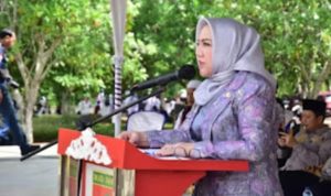 Hj. Ratna Machmud secara resmi membuka manasik haji bersama anak PAUD se-kabupaten Musi Rawas Hj. Ratna Machmud secara resmi membuka manasik haji bersama anak PAUD se-kabupaten Musi Rawas