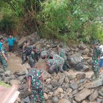 Korem 022/PT, Kodim 0207, dan Forkopimda Simalungun Sigap Bantu Evakuasi dan Normalisasi Banjir di Parapat