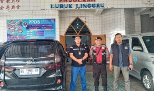 Polres Lubuklinggau Kerahkan Personil Untuk Pengamanan Umat Kristiani Ibadah Paska Polres Lubuklinggau Kerahkan Personil Untuk Pengamanan Umat Kristiani Ibadah Paska