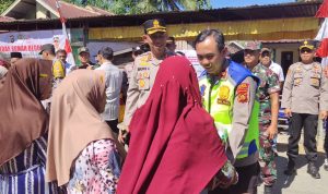 “Gasspol” Kemanusiaan Hari Bhayangkara ke-79, Kapolres Musi Rawas Touring Motoran Ajak Personel Salurkan Bansos “Bedulur”