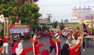 Kapolres Lubuk Linggau AKBP, Adithia Bagus Arjunadi turun langsung Bersama Jajaran, Senam Sehat Bareng pejabat Car free day,
