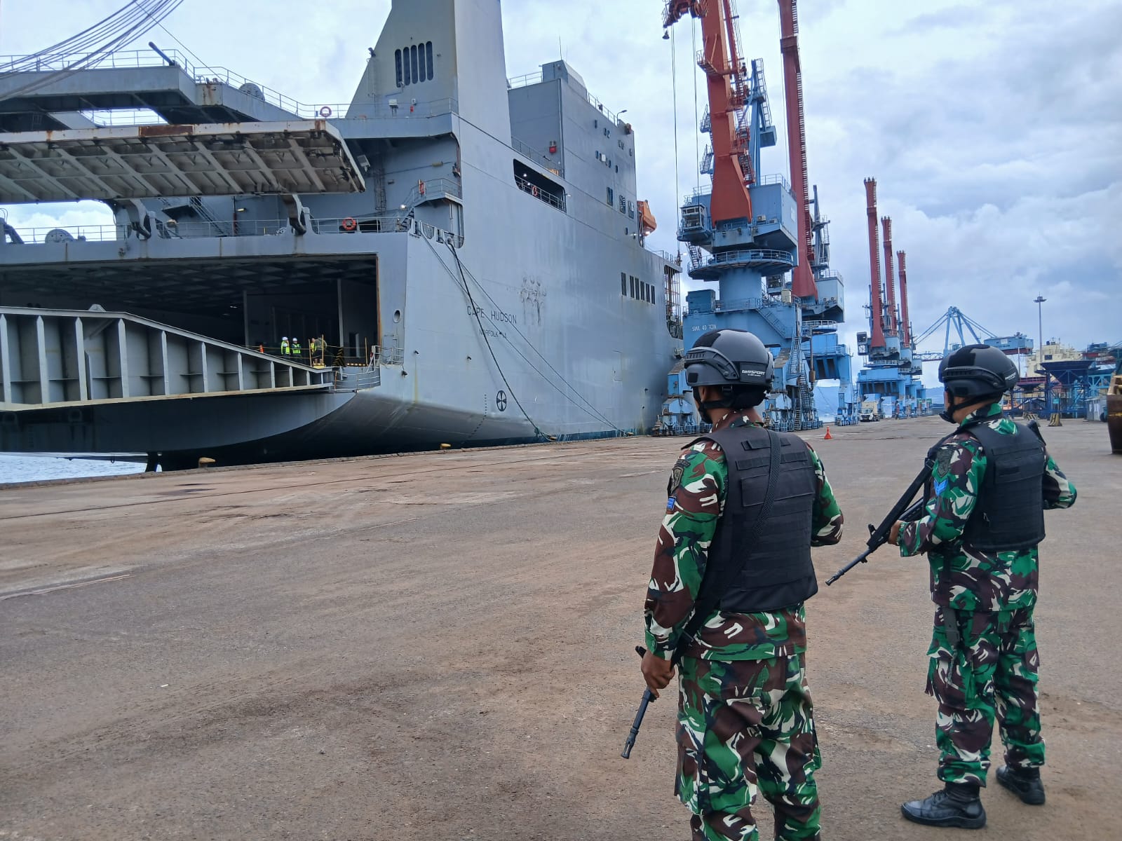 Lanal Lampung Dukung Pengamanan Kapal Perang Asing di Pelabuhan Panjang