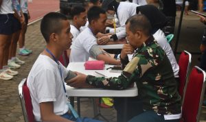 Lanal Lampung Gelar Tes Kesamaptaan Jasmani Calon Siswa Bintara dan Tamtama TNI AL Lanal Lampung Gelar Tes Kesamaptaan Jasmani Calon Siswa Bintara dan Tamtama TNI AL