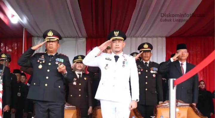 Upacara Penurunan Bendera HUT ke-80 RI di Lubuk Linggau Berlangsung Khidmat