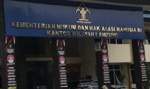 Lapor PK Kakanwil ,lapas Rajabasa bebas alat komunikasi dan setiap mau razia bocor ke warga binaan Lapor PK Kakanwil ,lapas Rajabasa bebas alat komunikasi dan setiap mau razia bocor ke warga binaan