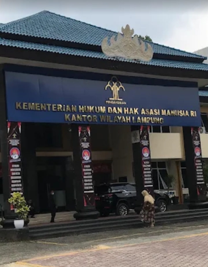 Lapor PK Kakanwil ,lapas Rajabasa bebas alat komunikasi dan setiap mau razia bocor ke warga binaan