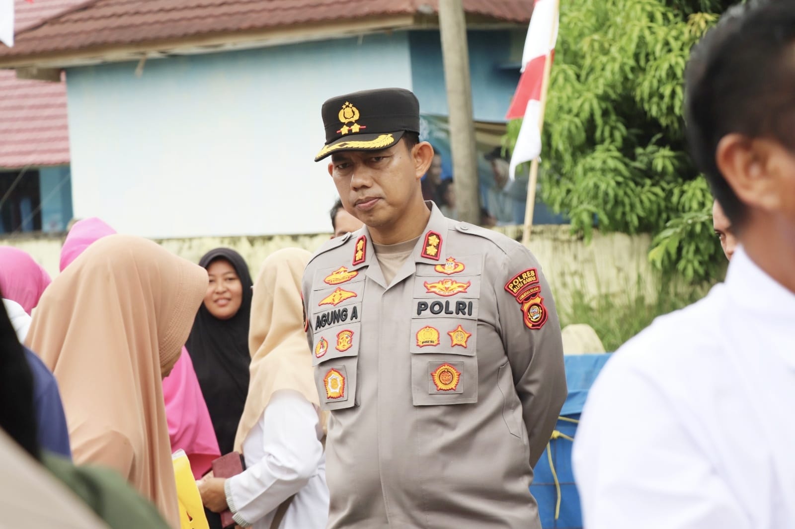 Kembali, Polres Musi Rawas Bersama Polsek Megang Sakti dan Bulog Gelar Gerakan Pangan Murah, 20 Ton Beras Ludes Terjual Diserbu Warga