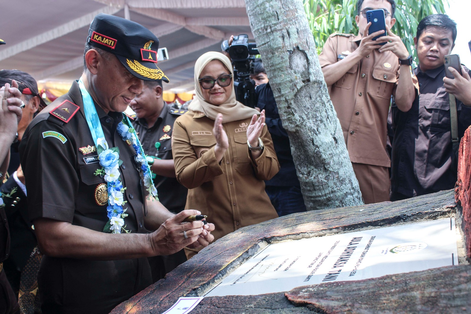 ‎Kejati Lampung Gelar Grebek Panen Raya Petani Mitra Adhyaksa dan UMKM Mitra Adhyaksa di Lampung Timur