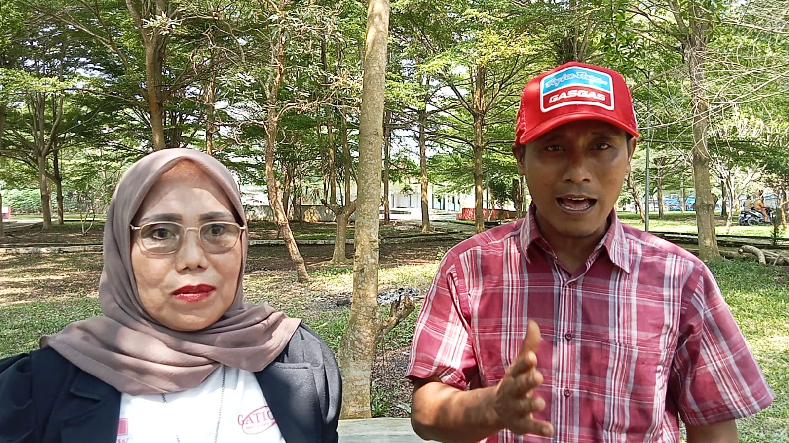 Kurangnya Faskes BPJS, Masyarakat Pesawaran Kecewa. Chaidir : Evaluasi Kinerja Kepala BPJS Pesawaran Kurangnya Faskes BPJS, Masyarakat Pesawaran Kecewa. Chaidir : Evaluasi Kinerja Kepala BPJS Pesawaran