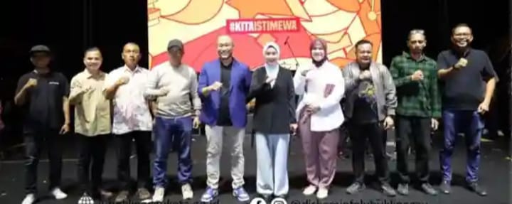 Puncak Peringatan HUT Kota Lubuk Linggau ke-24 Dimeriahkan Diva Aurel Tabola Bale dan Faris Adam Stecu Stecu Puncak Peringatan HUT Kota Lubuk Linggau ke-24 Dimeriahkan Diva Aurel Tabola Bale dan Faris Adam Stecu Stecu