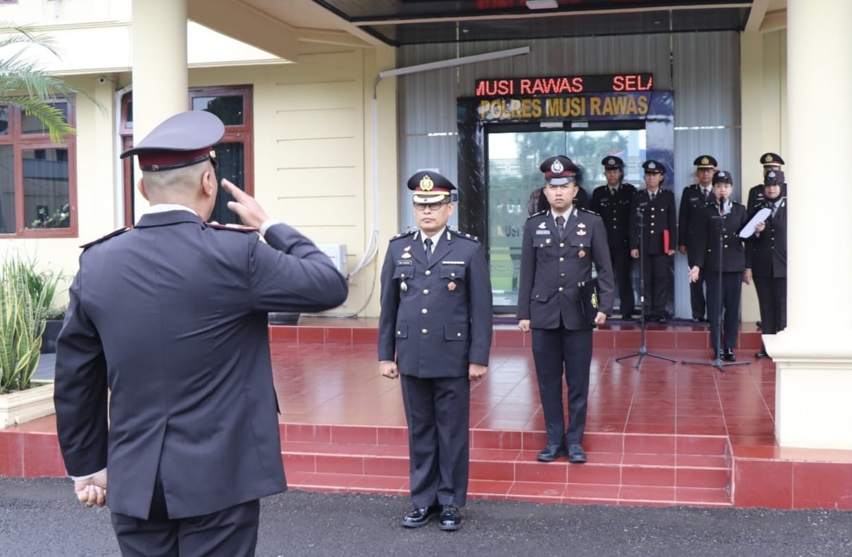 Gelar Upacara Hari Sumpah Pemuda ke-79, Polres Musi Rawas Ajak Pemuda Jaga Keutuhan Bangsa Gelar Upacara Hari Sumpah Pemuda ke-79, Polres Musi Rawas Ajak Pemuda Jaga Keutuhan Bangsa