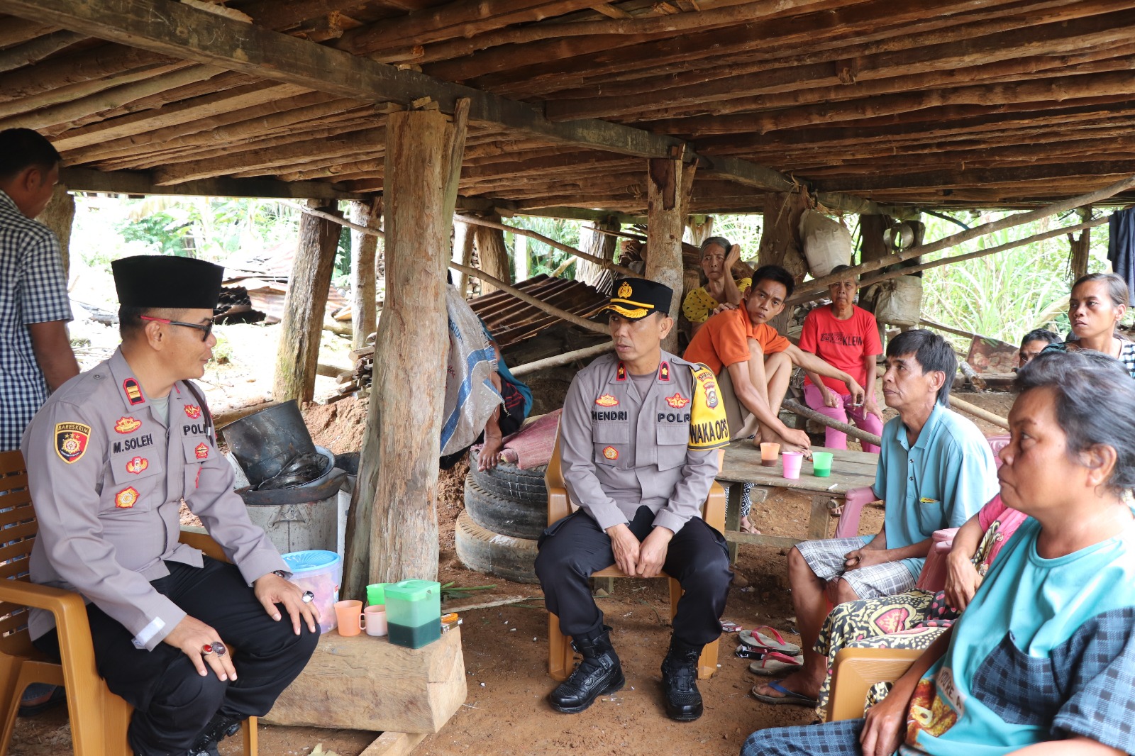 Merasa Terpanggil Sekaligus Peduli Sesama, Polres Musi Rawas Salurkan Bantuan Sembako Ringankan Beban Korban Kebakaran