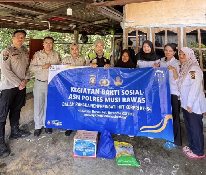 HUT KORPRI ke-54 Tahun 2025, ASN Bersama Siddokes Polres Musi Rawas Salurkan Bansos dan Cek Kesehatan Anak Yatim Serta Warga Kurang Mampu