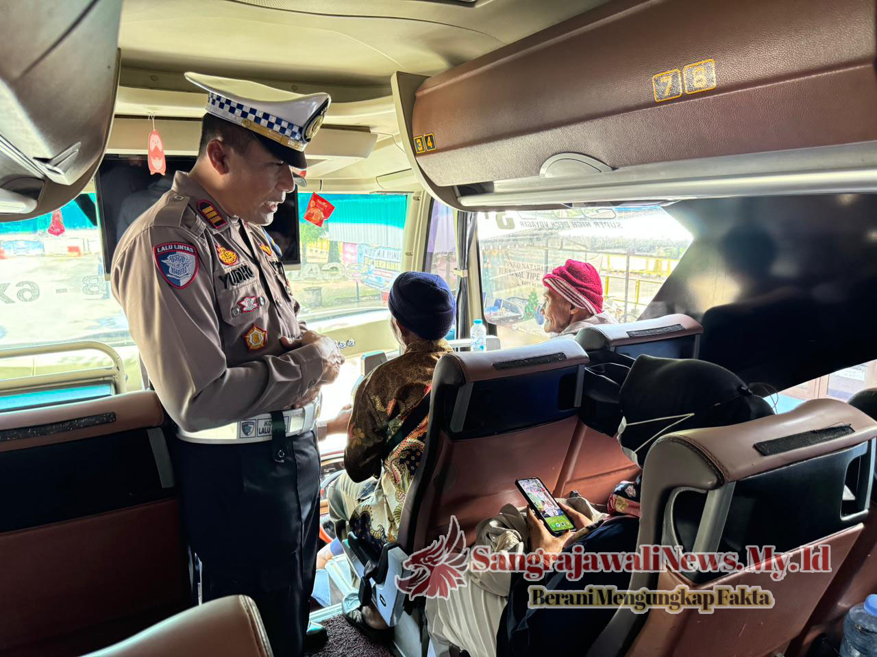 Satlantas Polres Kediri Kota Inspeksi Bus Jelang Nataru, Pastikan Armada Laik Jalan