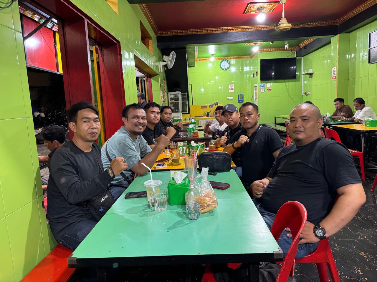 Awak Media Ngopi Bareng Humas Lapas Makassar dan Lapas Parepare, Perkuat Sinergi Informasi Publik