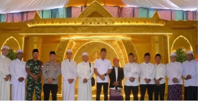 Wakil Bupati Muratara H Junius Wahyudi Hadiri Majelis Dzikir Wa Maulidur Rasul SAW dan Haul Akbar Kabupaten Muratara