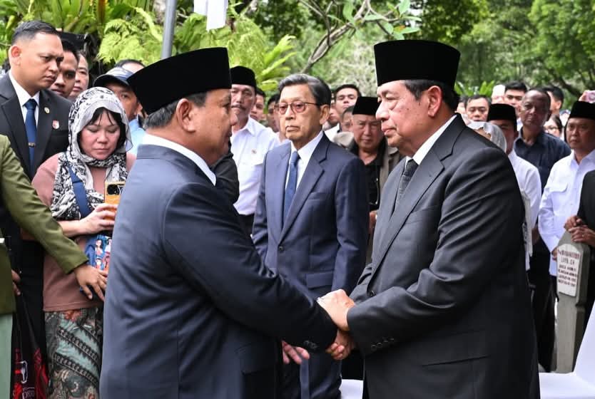 Presiden Prabowo Pimpin Upacara Pemakaman Try Sutrisno Presiden Prabowo Pimpin Upacara Pemakaman Try Sutrisno