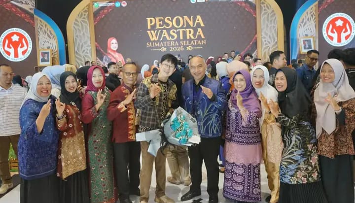 Fashion Show Wastra Sumsel Tampilkan Kekayaan Budaya Lokal Palembang