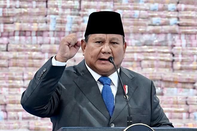 Presiden Prabowo Saksikan Penyerahan Rp11,42 Triliun dan Ratusan Ribu Hektare Lahan Hasil Penyelamatan ke Negara