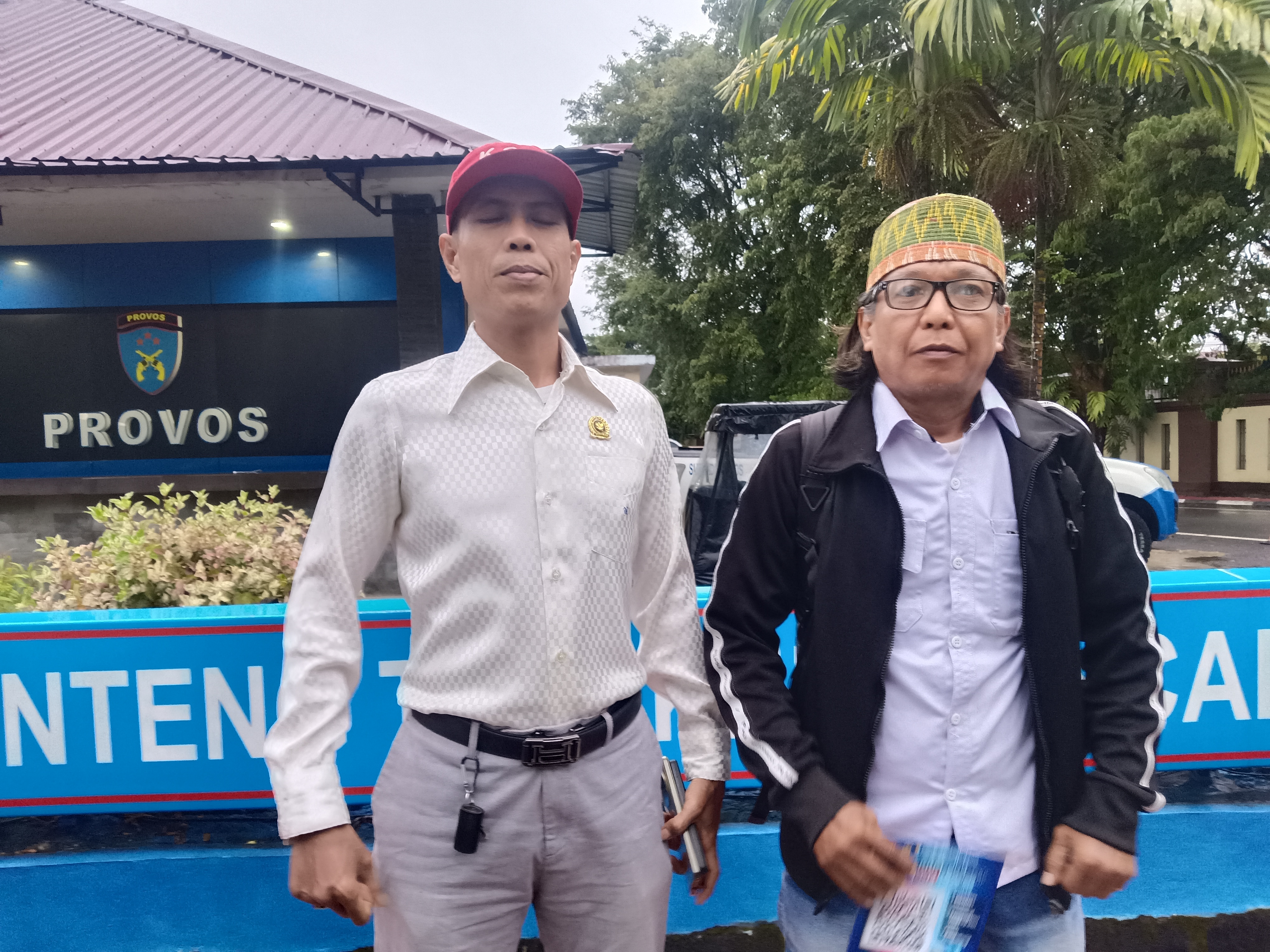 BERITA UTAMA ISHAK HAMZAH LAPORKAN 3 PEJABAT POLISI KE PROPAM: GUNAKAN PUTUSAN CACAT HUKUM UNTUK MENJERAT SAYA