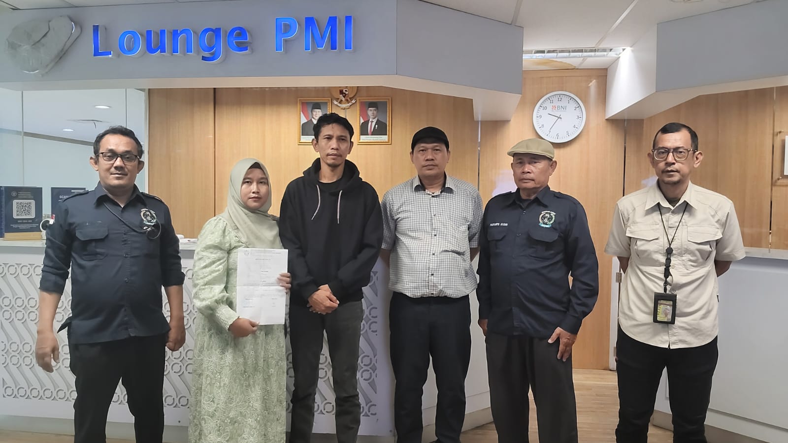 Bekerja dalam Senyap: KSU, ITF, KBRI Seoul, KP2MI, dan Jangkar Karat Indonesia Bersinergi Selamatkan Pelaut Indonesia Korban Penusukan di Busan Bekerja dalam Senyap: KSU, ITF, KBRI Seoul, KP2MI, dan Jangkar Karat Indonesia Bersinergi Selamatkan Pelaut Indonesia Korban Penusukan di Busan