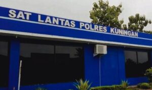 Viral di Medsos Dugaan Percaloan di Satpas Kuningan, Diduga Ada Keterlibatan Petugas Satpas Viral di Medsos Dugaan Percaloan di Satpas Kuningan, Diduga Ada Keterlibatan Petugas Satpas